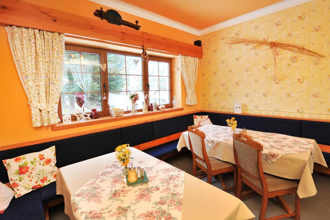 Penzion Lampas Poprad Exterior foto